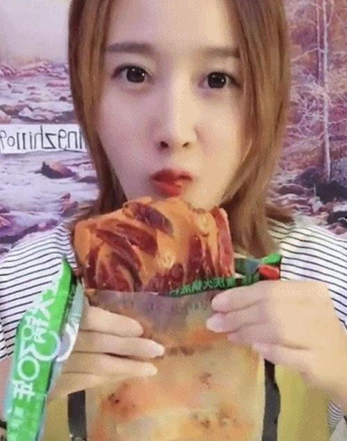 求网红吃瓜视频,揭秘娱乐圈幕后故事